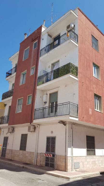 Appartamento in vendita a Triggiano, 2 locali, prezzo € 80.000 | PortaleAgenzieImmobiliari.it