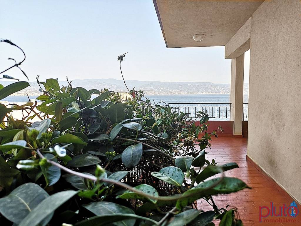 Appartamento in vendita a Messina, 4 locali, prezzo € 334.000 | PortaleAgenzieImmobiliari.it