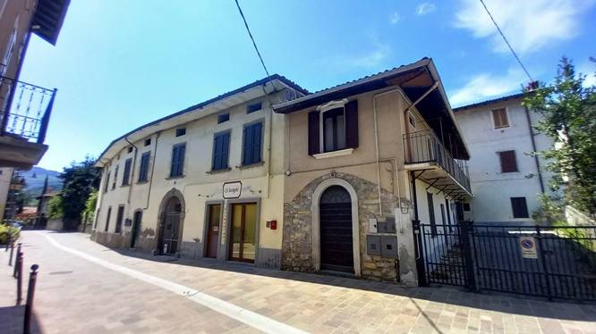 Appartamento in vendita a Spinone al Lago, 3 locali, prezzo € 49.000 | PortaleAgenzieImmobiliari.it