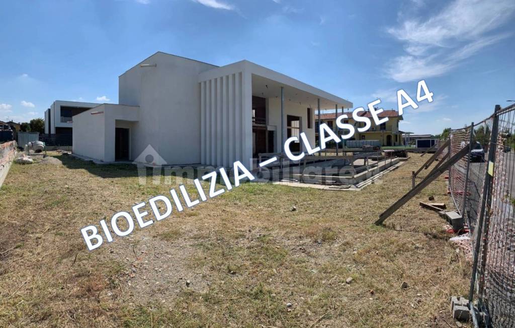 Villa in vendita a Cologno al Serio, 4 locali, Trattative riservate | PortaleAgenzieImmobiliari.it