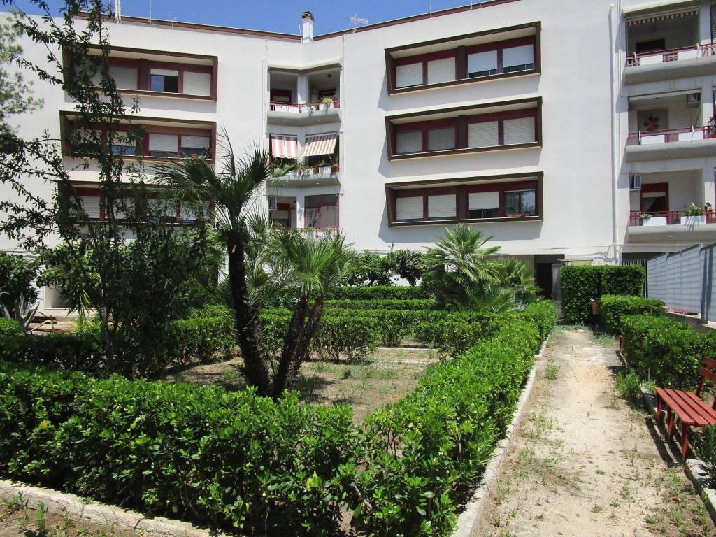 Appartamento in vendita a Statte, 4 locali, prezzo € 60.000 | PortaleAgenzieImmobiliari.it