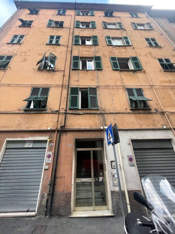 Appartamento in vendita a Genova, 3 locali, zona Sampierdarena, Certosa-Rivarolo, Centro Ovest, S.Teodoro, prezzo € 72.000 | PortaleAgenzieImmobiliari.it