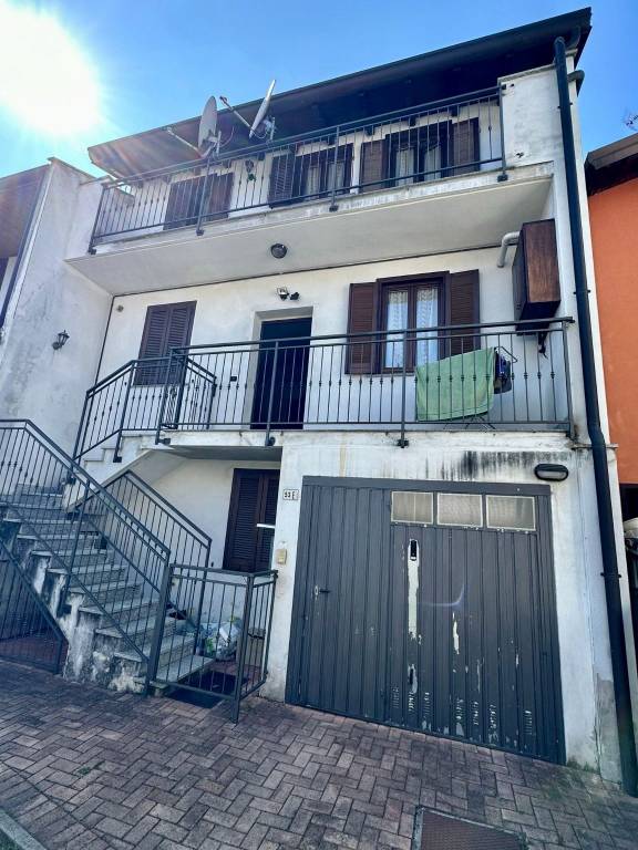 Quadrilocale in vendita a Borgo Ticino