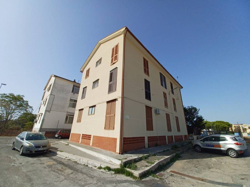 Appartamento in vendita a Triggiano, 3 locali, prezzo € 69.000 | PortaleAgenzieImmobiliari.it