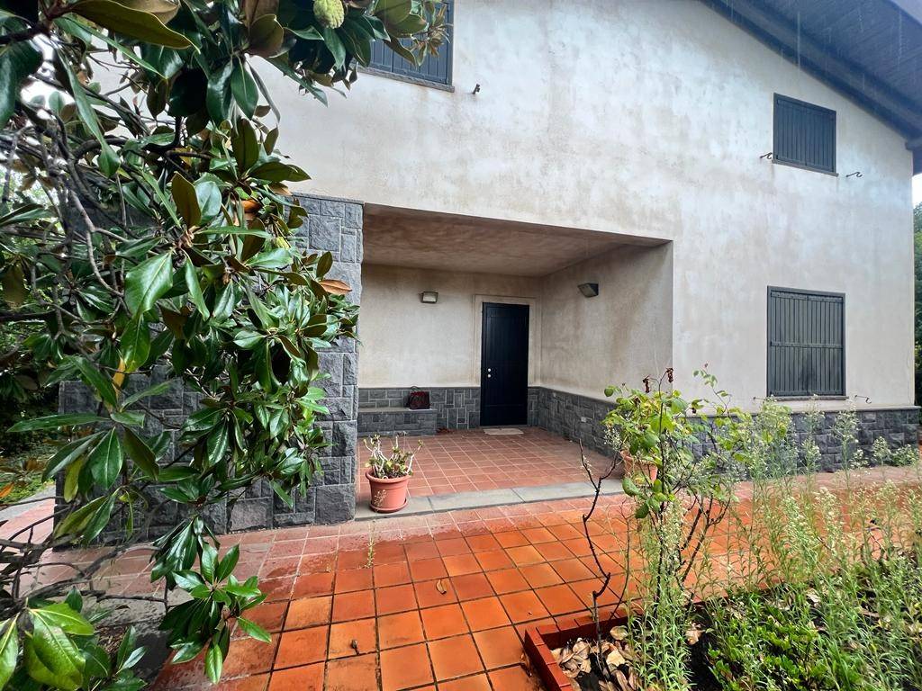 Villa in vendita a Trecastagni, 6 locali, prezzo € 249.000 | PortaleAgenzieImmobiliari.it