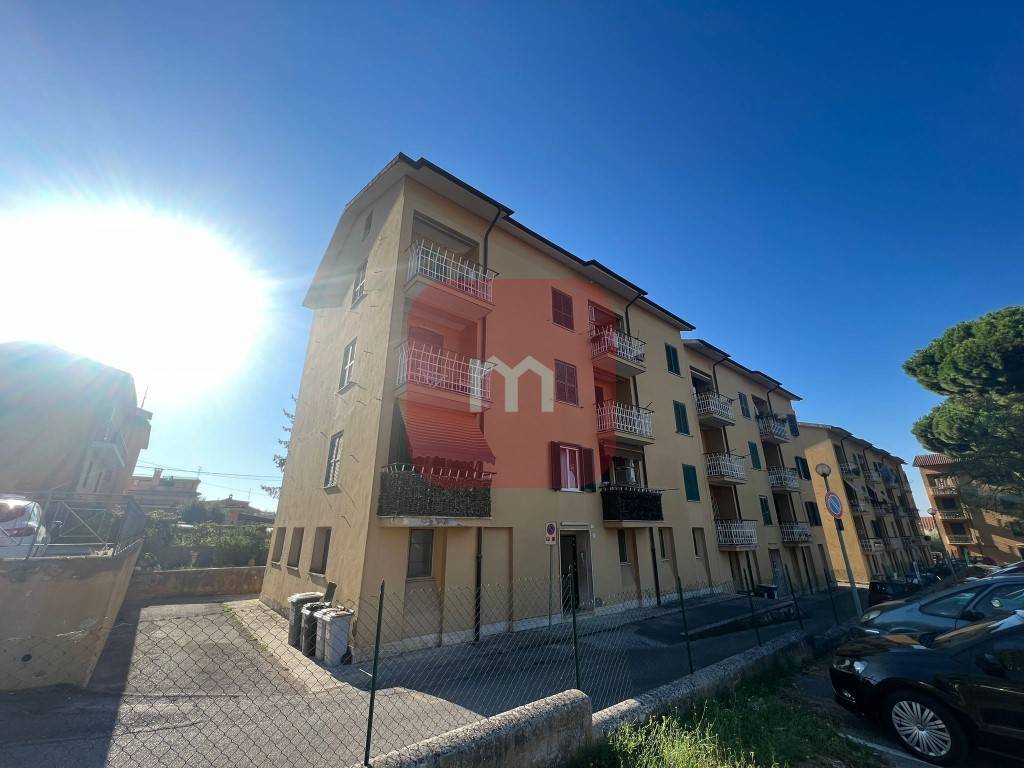 Appartamento in vendita a Palestrina, 4 locali, prezzo € 120.000 | PortaleAgenzieImmobiliari.it
