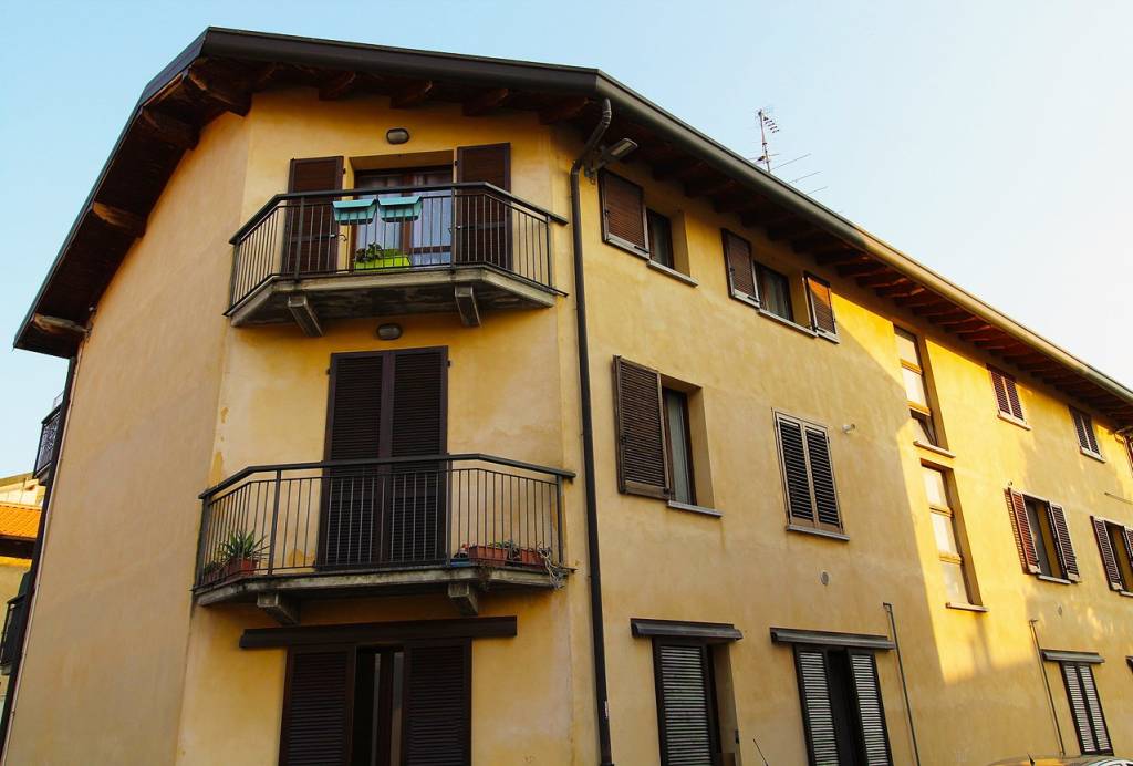 Appartamento in vendita a Lomazzo, 3 locali, prezzo € 135.000 | PortaleAgenzieImmobiliari.it