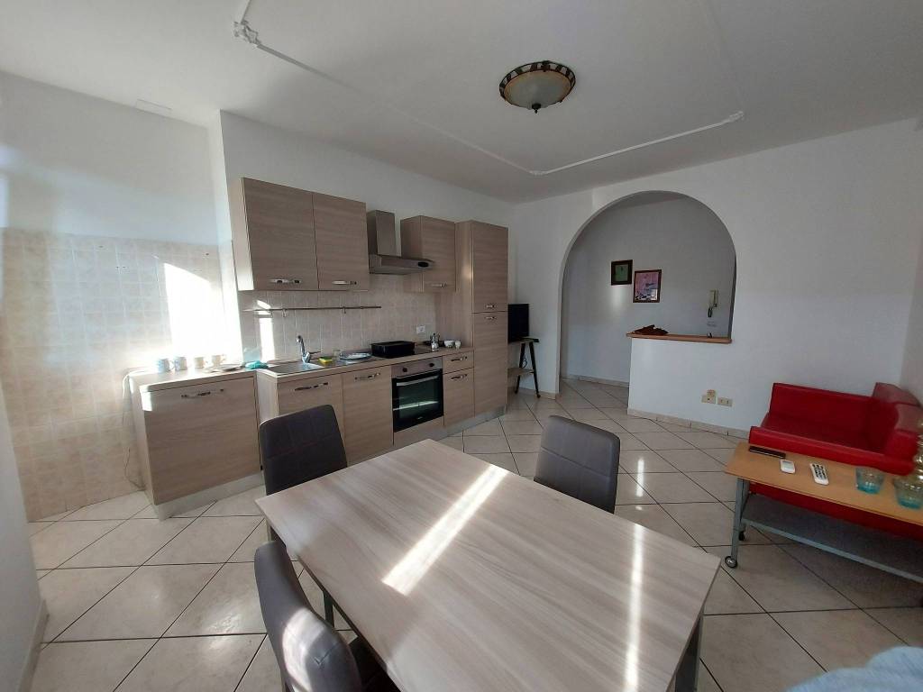 Appartamento in vendita a Pesaro, 3 locali, prezzo € 183.000 | CambioCasa.it