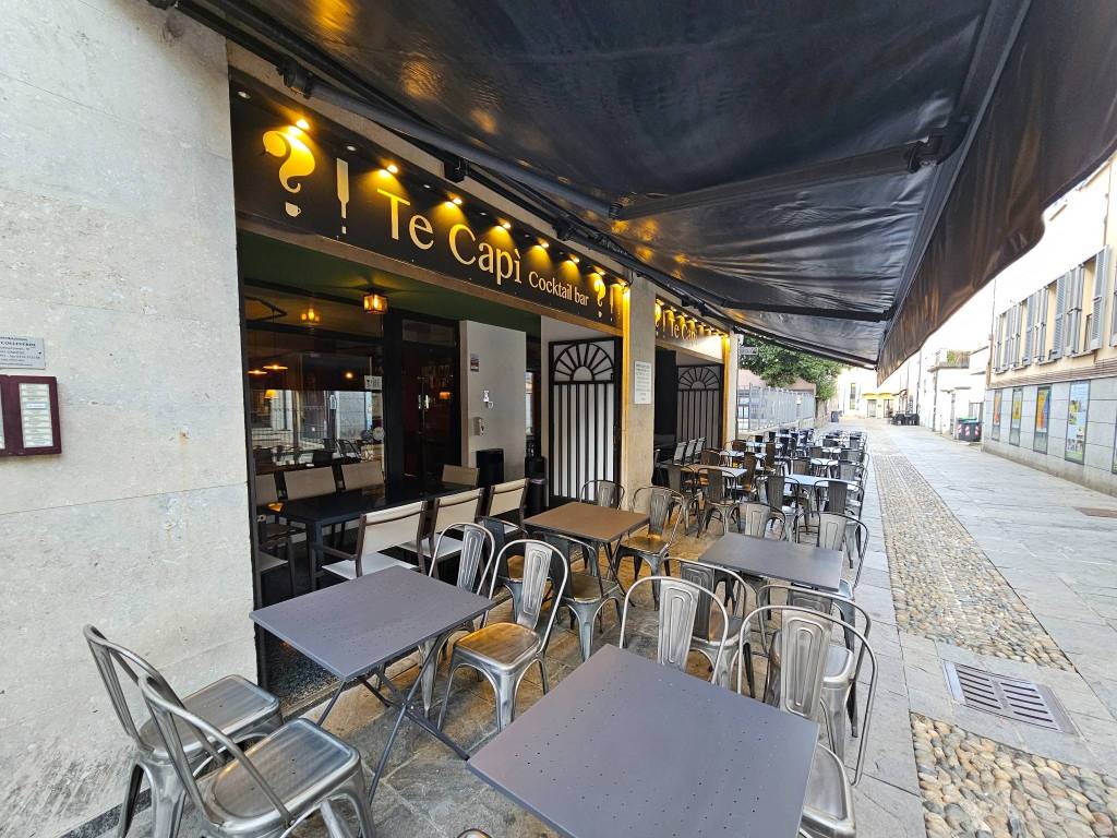 Bar in vendita a Varese, 2 locali, prezzo € 195.000 | PortaleAgenzieImmobiliari.it