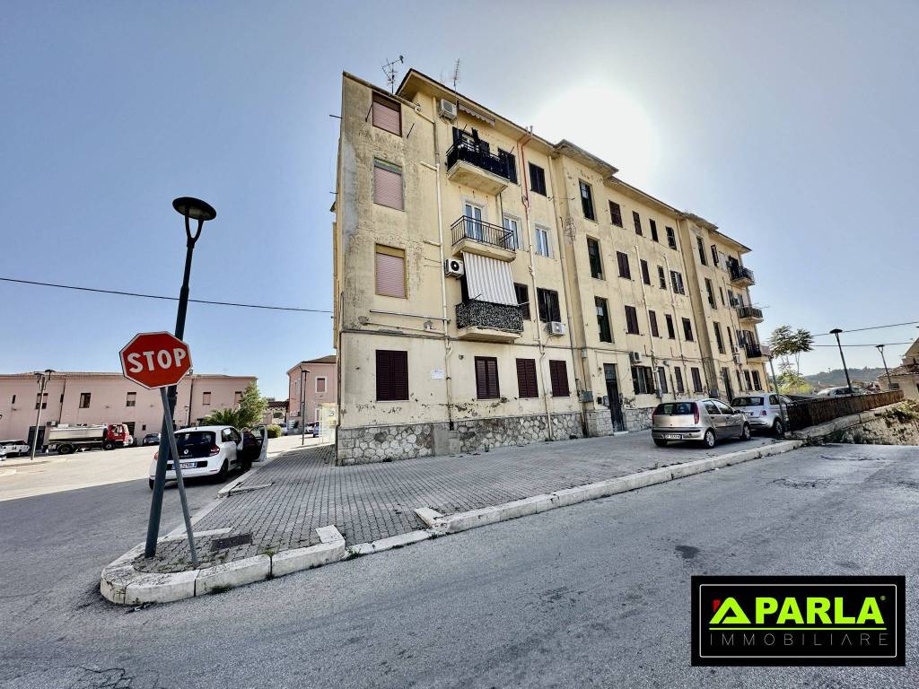 Appartamento in vendita a Canicattì, 4 locali, prezzo € 38.000 | PortaleAgenzieImmobiliari.it