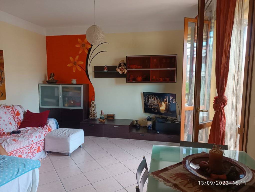 Appartamento in vendita a Carmignano, 4 locali, prezzo € 205.000 | PortaleAgenzieImmobiliari.it