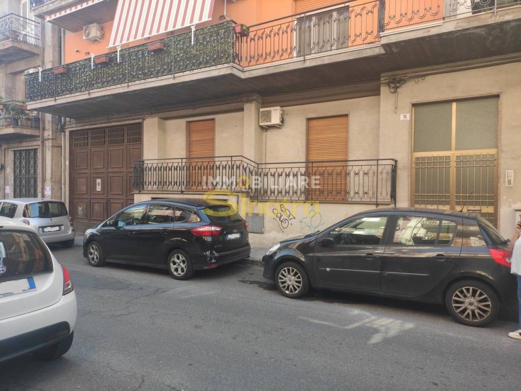 Appartamento in vendita a Paternò, 4 locali, prezzo € 110.000 | PortaleAgenzieImmobiliari.it