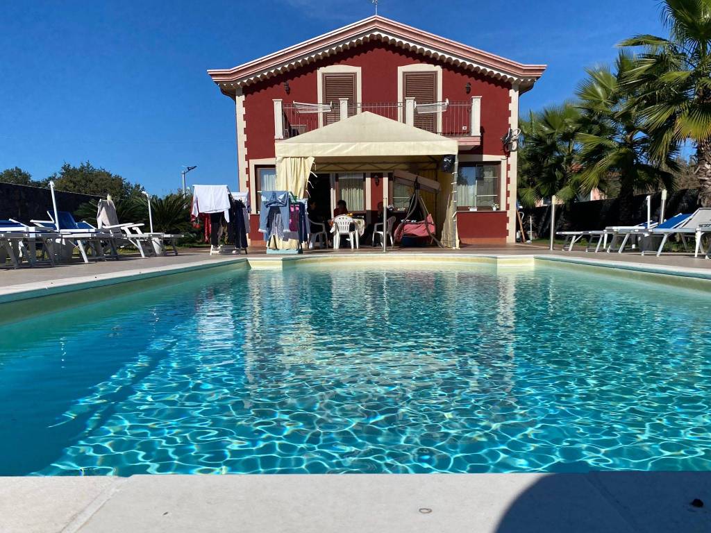 Villa in vendita a San Giovanni la Punta