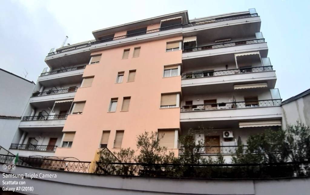 Appartamento in vendita a Acqui Terme, 3 locali, prezzo € 58.000 | PortaleAgenzieImmobiliari.it