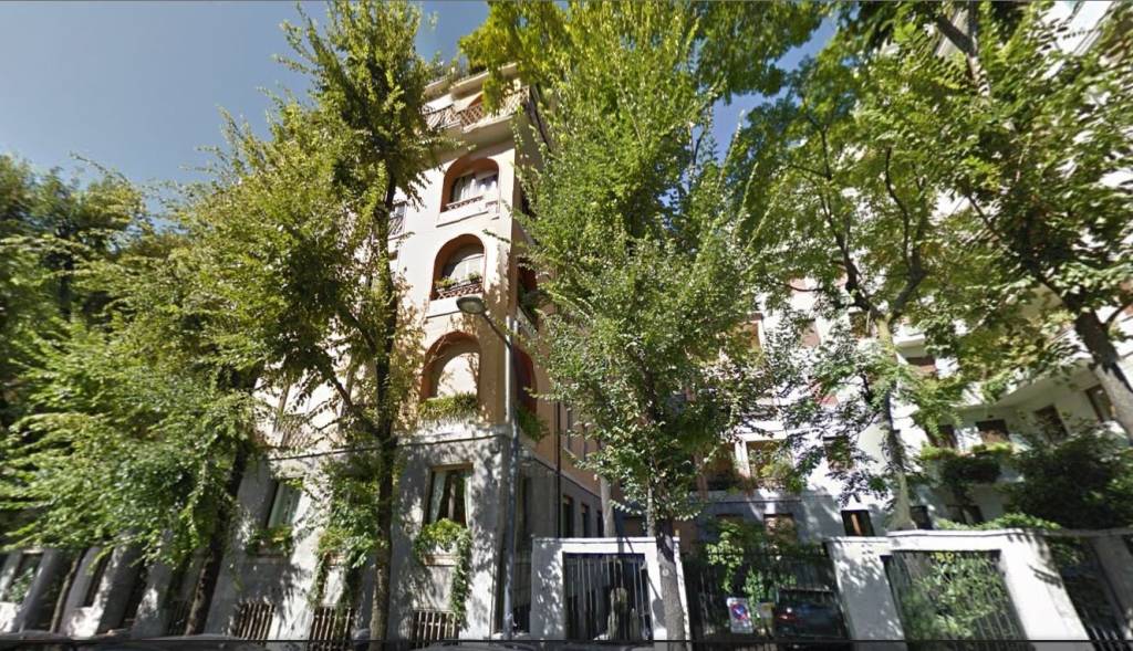 Appartamento in Affitto - 4+4 a Milano