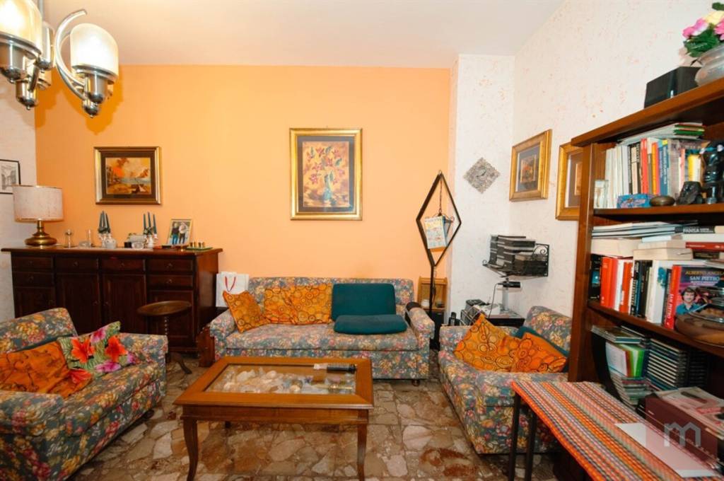 Appartamento in vendita a Roma, 3 locali, zona Tiburtina, Colli Aniene, Pietrasanta, San Basilio, prezzo € 299.000 | PortaleAgenzieImmobiliari.it