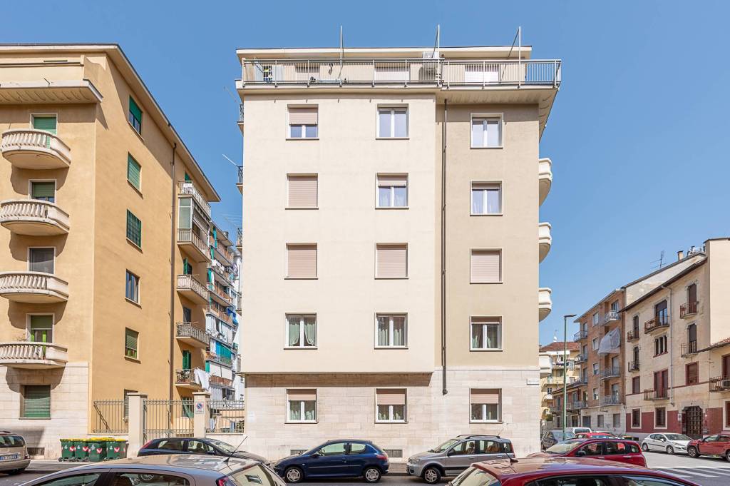 Appartamento in vendita a Torino, 3 locali, zona San Paolo, Cenisia, prezzo € 148.000 | PortaleAgenzieImmobiliari.it