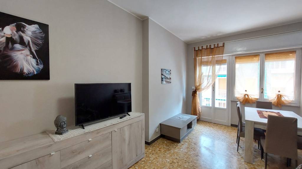 Appartamento in vendita a Loano, 4 locali, prezzo € 315.000 | PortaleAgenzieImmobiliari.it