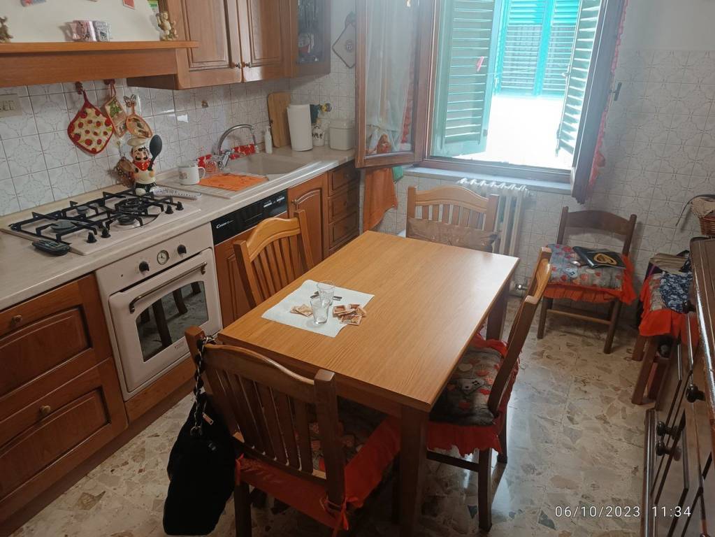 Appartamento in vendita a Carmignano, 4 locali, prezzo € 220.000 | PortaleAgenzieImmobiliari.it
