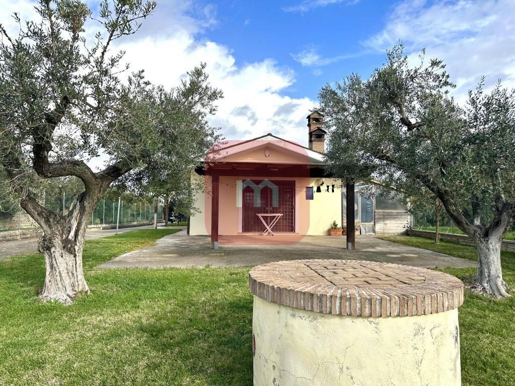 Villa in vendita a Gallicano nel Lazio, 6 locali, prezzo € 290.000 | PortaleAgenzieImmobiliari.it