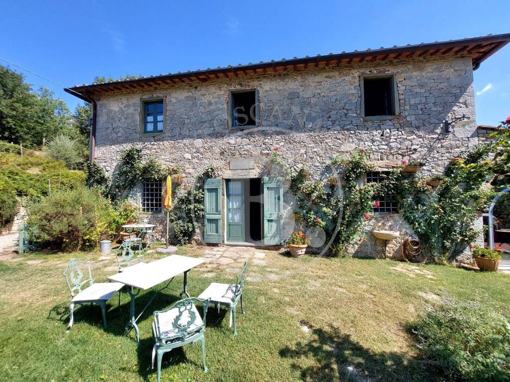 Rustico / Casale in vendita a Gaiole in Chianti, 10 locali, prezzo € 1.100.000 | PortaleAgenzieImmobiliari.it