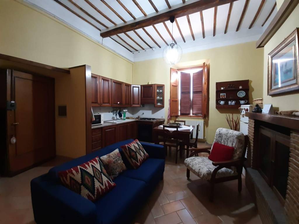 Appartamento in affitto a Castel Ritaldi, 5 locali, prezzo € 490 | PortaleAgenzieImmobiliari.it