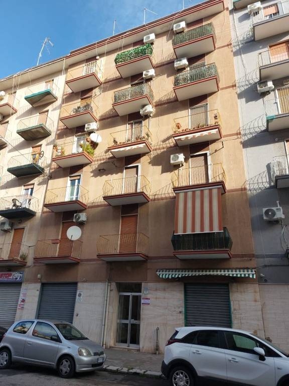 Appartamento in vendita a Taranto, 3 locali, prezzo € 78.000 | PortaleAgenzieImmobiliari.it