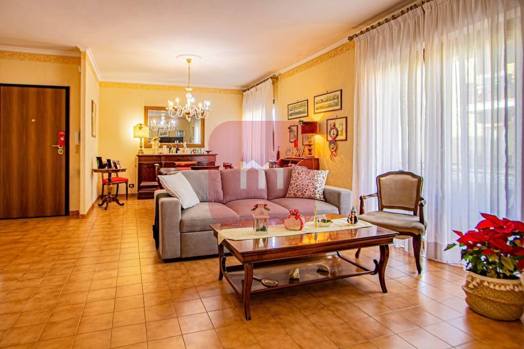 Appartamento in vendita a Tivoli, 4 locali, prezzo € 168.000 | PortaleAgenzieImmobiliari.it