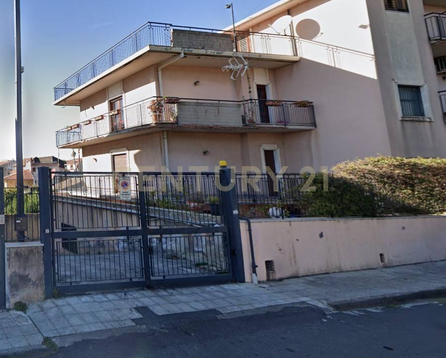 Magazzino in vendita a San Pietro Clarenza, 9999 locali, prezzo € 80.000 | PortaleAgenzieImmobiliari.it