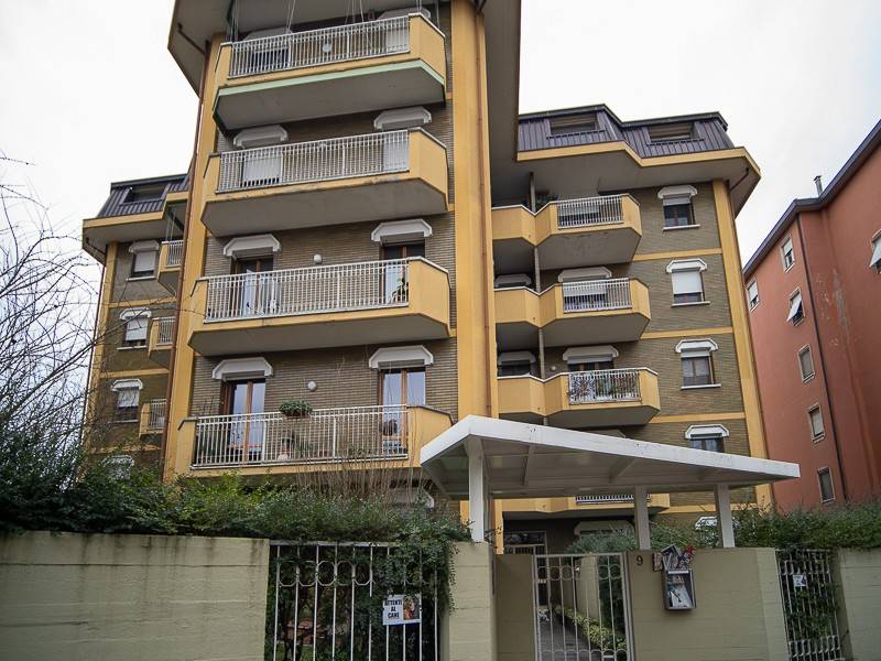 Appartamento in vendita a Cremona, 6 locali, prezzo € 260.000 | PortaleAgenzieImmobiliari.it