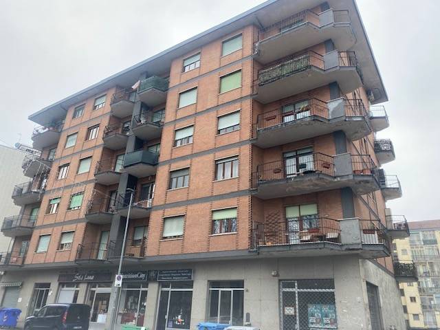 Appartamento in vendita a Moncalieri, 4 locali, prezzo € 179.000 | PortaleAgenzieImmobiliari.it