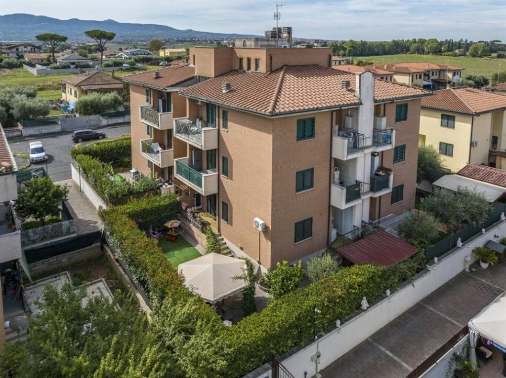 Appartamento in vendita a Roma, 3 locali, zona Setteville - Casalone - Acqua Vergine, prezzo € 169.000 | PortaleAgenzieImmobiliari.it