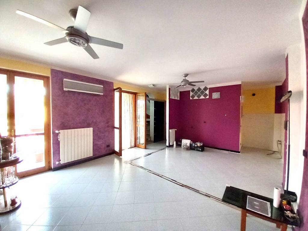 Appartamento in vendita a Cornate d'Adda, 3 locali, prezzo € 175.000 | PortaleAgenzieImmobiliari.it