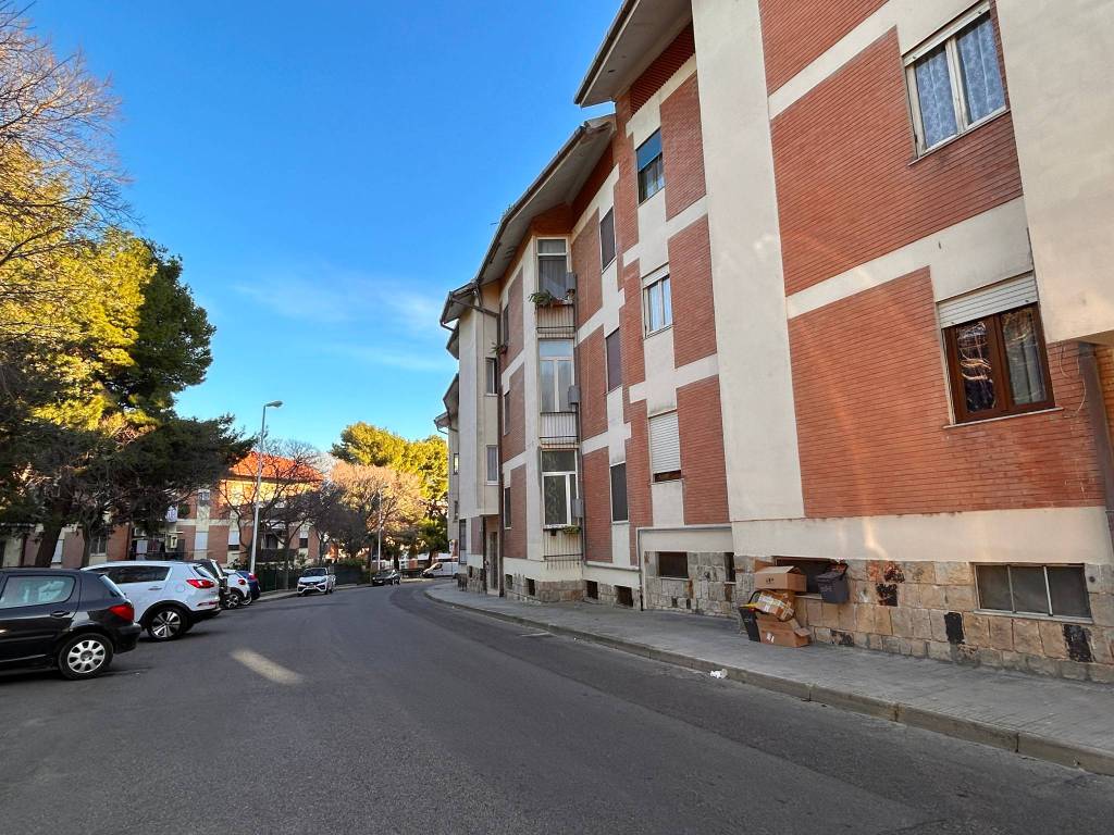 Appartamento in vendita a Cagliari, 4 locali, prezzo € 145.000 | PortaleAgenzieImmobiliari.it