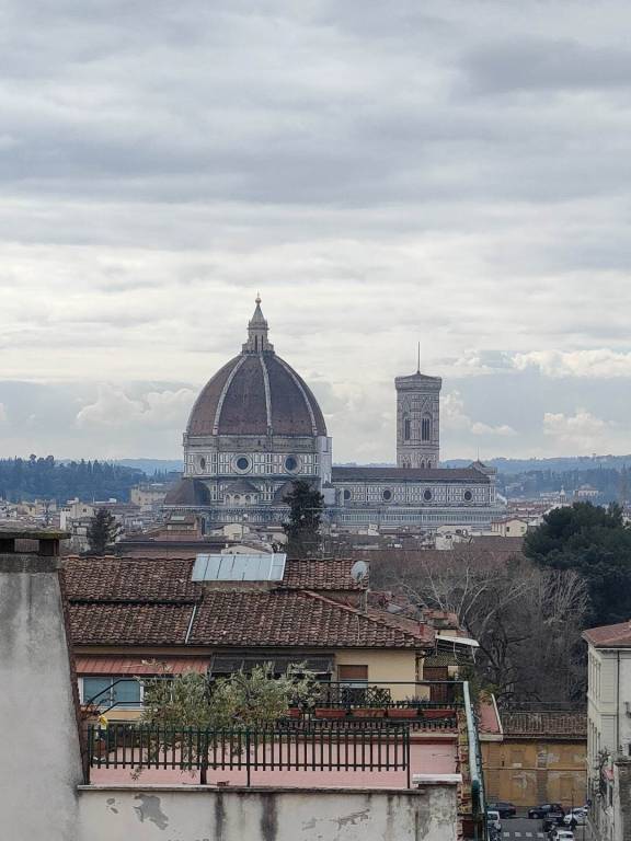 Quadrilocale in Vendita a Firenze