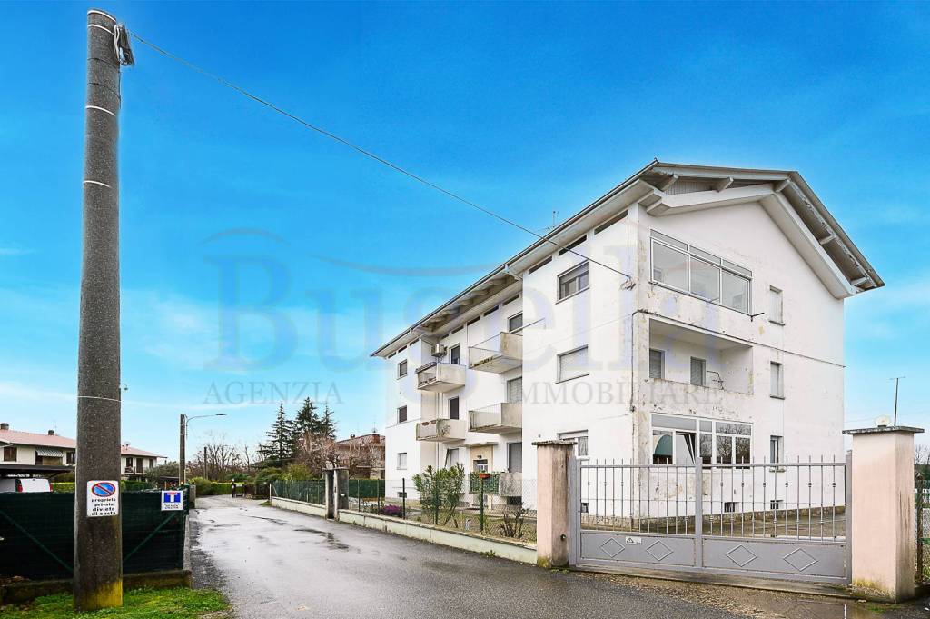 Appartamento in vendita a Cossato, 4 locali, prezzo € 41.000 | PortaleAgenzieImmobiliari.it