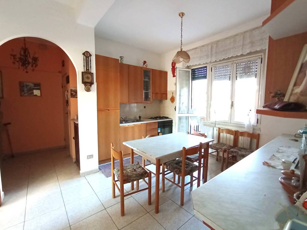Appartamento in vendita a Cuggiono, 3 locali, prezzo € 86.000 | PortaleAgenzieImmobiliari.it