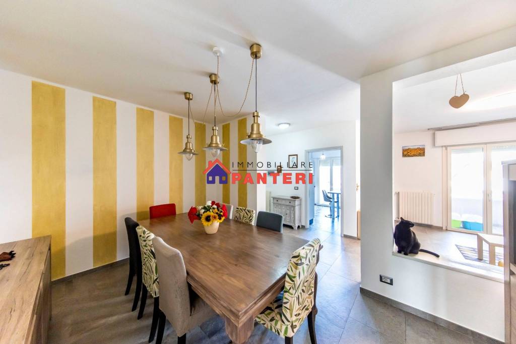 Appartamento in vendita a Uzzano, 5 locali, prezzo € 175.000 | PortaleAgenzieImmobiliari.it