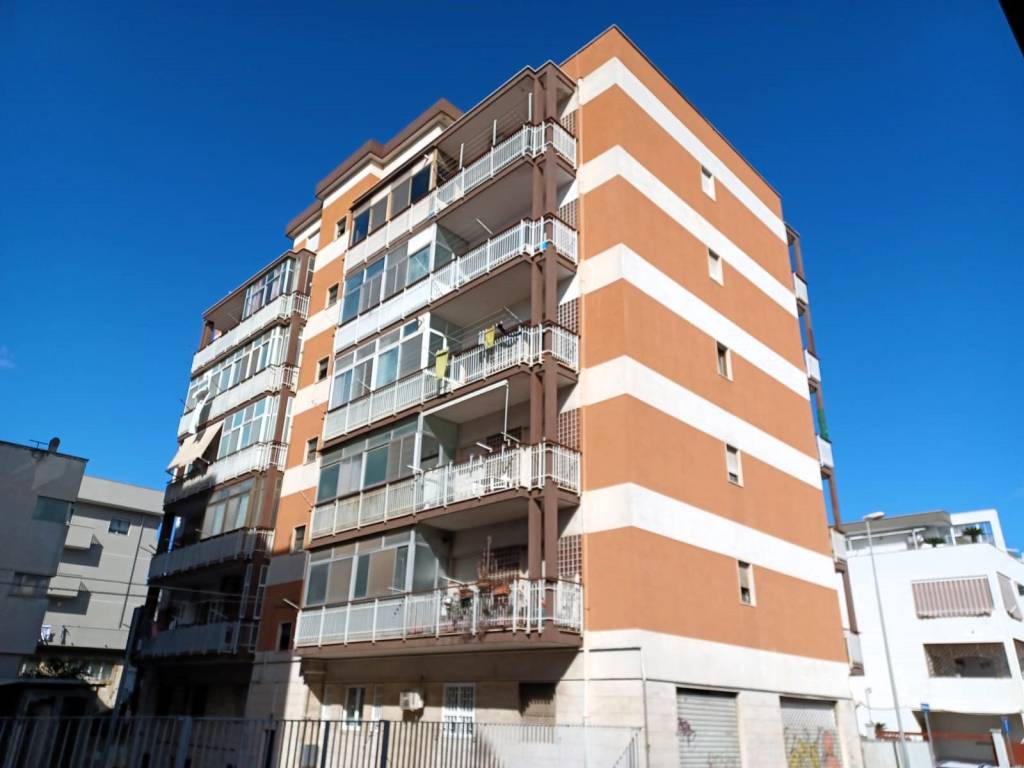 Appartamento in vendita a Triggiano, 4 locali, prezzo € 149.000 | PortaleAgenzieImmobiliari.it