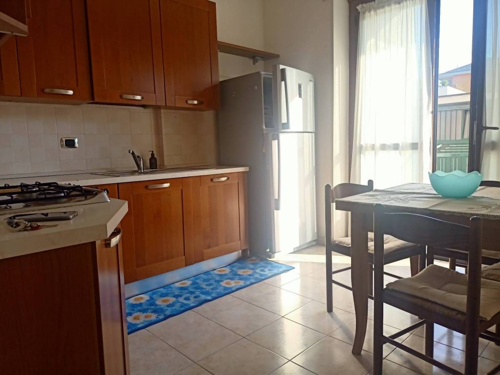 Appartamento in affitto a Moncalieri, 2 locali, prezzo € 450 | PortaleAgenzieImmobiliari.it