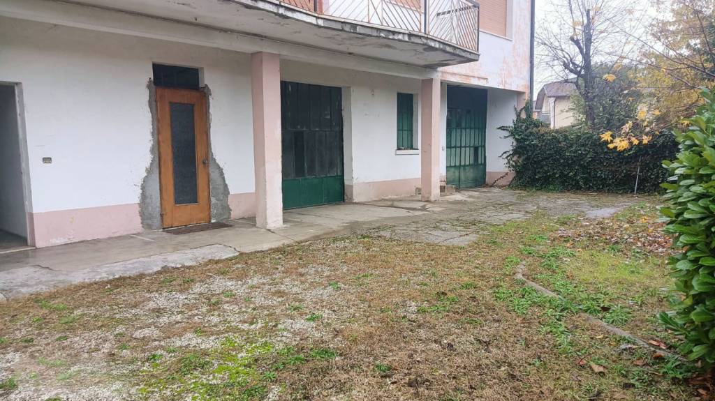 Appartamento in vendita a Calcinato, 2 locali, prezzo € 80.000 | PortaleAgenzieImmobiliari.it