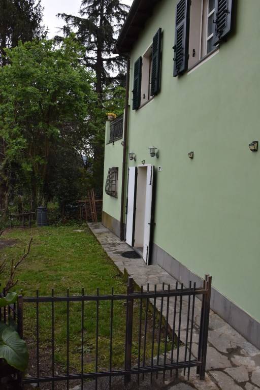 Villa in vendita a Genova, 2 locali, zona Bolzaneto, Valpolcevera, Rivarolo, prezzo € 220.000 | PortaleAgenzieImmobiliari.it