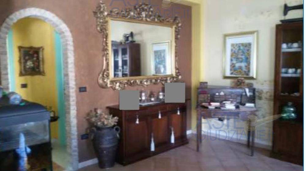 Appartamento in vendita a Castrovillari, 4 locali, prezzo € 40.000 | PortaleAgenzieImmobiliari.it