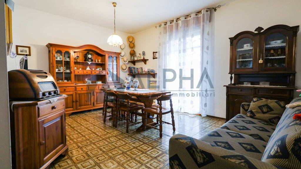 Appartamento in vendita a Meldola, 5 locali, prezzo € 149.000 | PortaleAgenzieImmobiliari.it