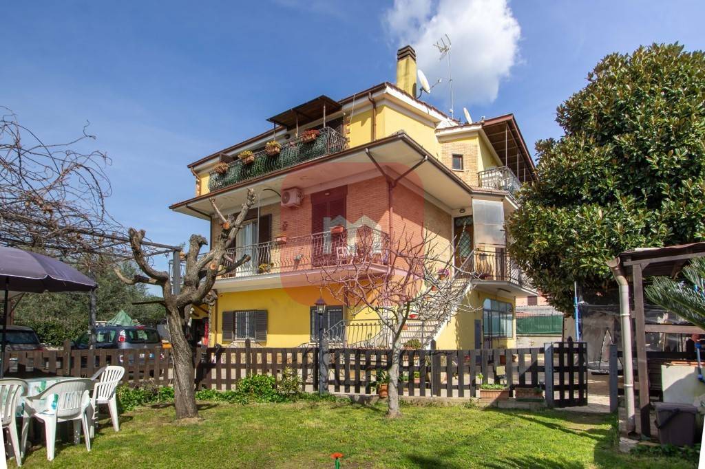 Villa in vendita a San Cesareo, 10 locali, prezzo € 469.000 | PortaleAgenzieImmobiliari.it