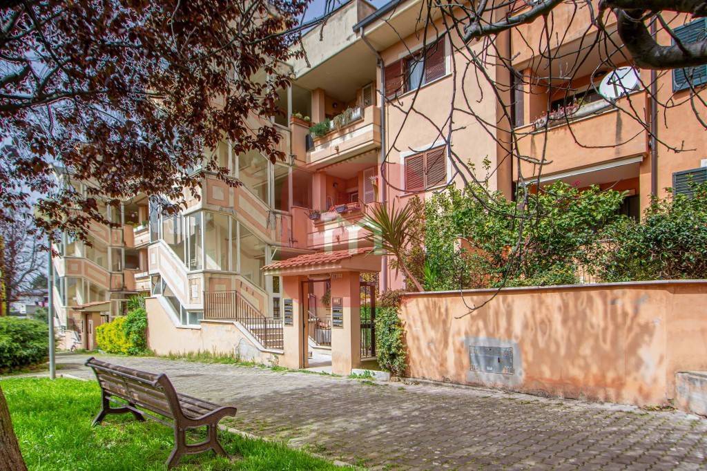 Appartamento in vendita a Grottaferrata, 5 locali, prezzo € 229.000 | PortaleAgenzieImmobiliari.it