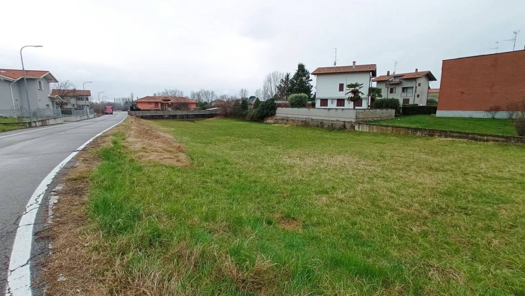 Terreno Edificabile Residenziale in vendita a Maggiora