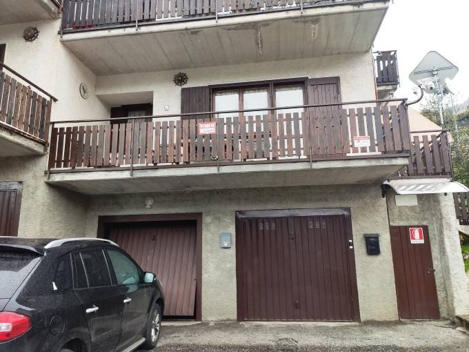 Appartamento in vendita a Oltre il Colle, 3 locali, prezzo € 54.000 | PortaleAgenzieImmobiliari.it