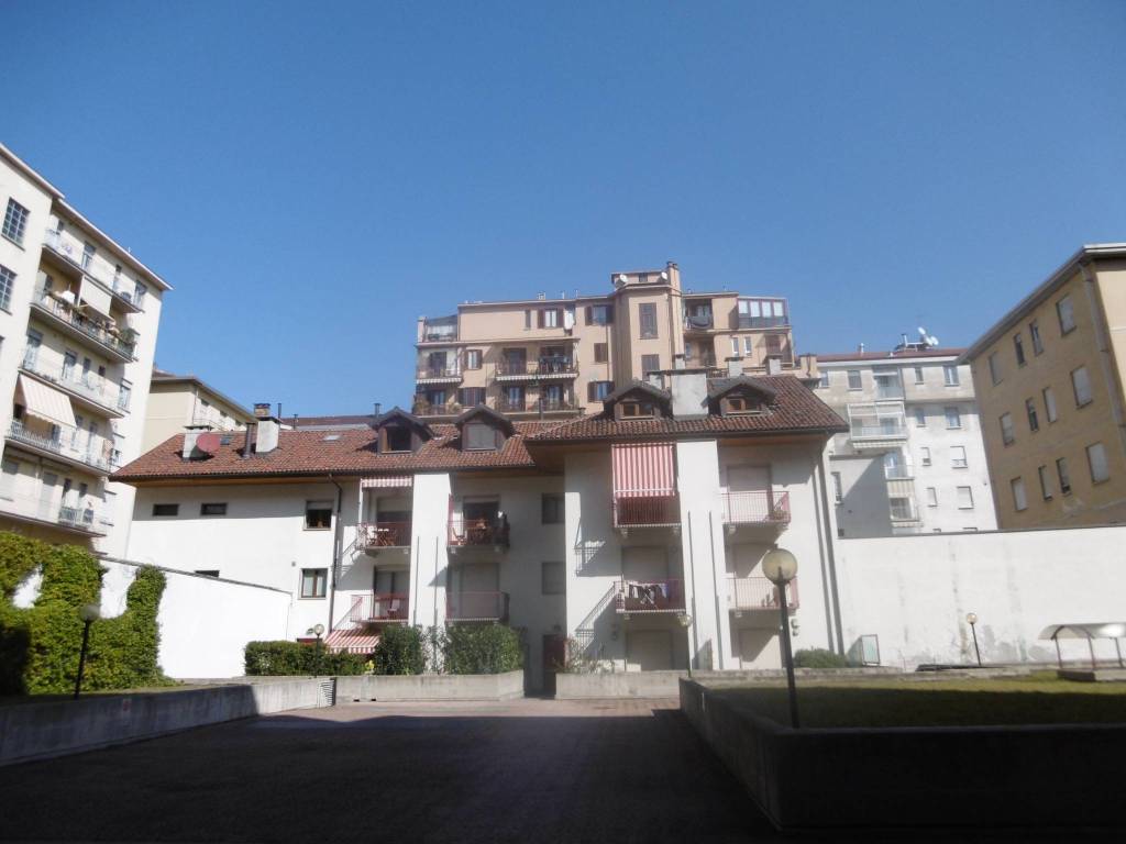 Appartamento in affitto a Torino, 2 locali, zona San Donato, Cit Turin, Campidoglio,, prezzo € 440 | PortaleAgenzieImmobiliari.it