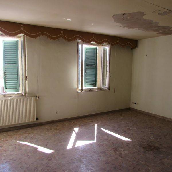 Appartamento in vendita a Montemarciano, 4 locali, prezzo € 35.000 | PortaleAgenzieImmobiliari.it